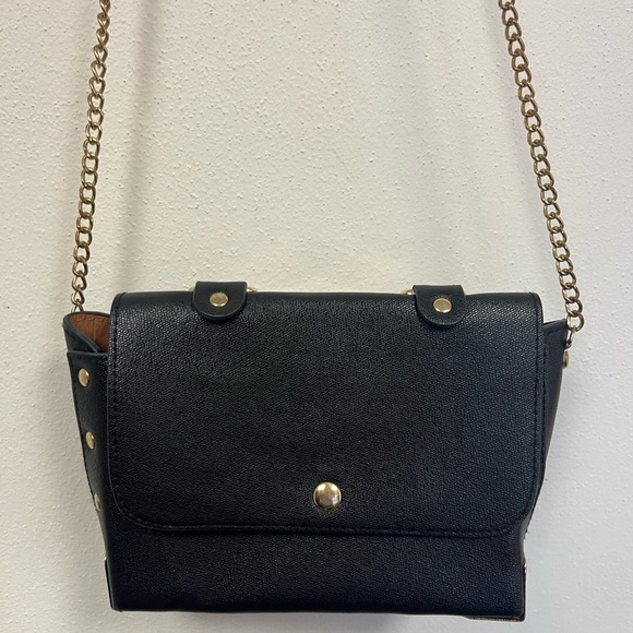 Black Handbag with Gold Accents Versatile Gold Studded Leather Shoulder Bag - Picture 4 of 15